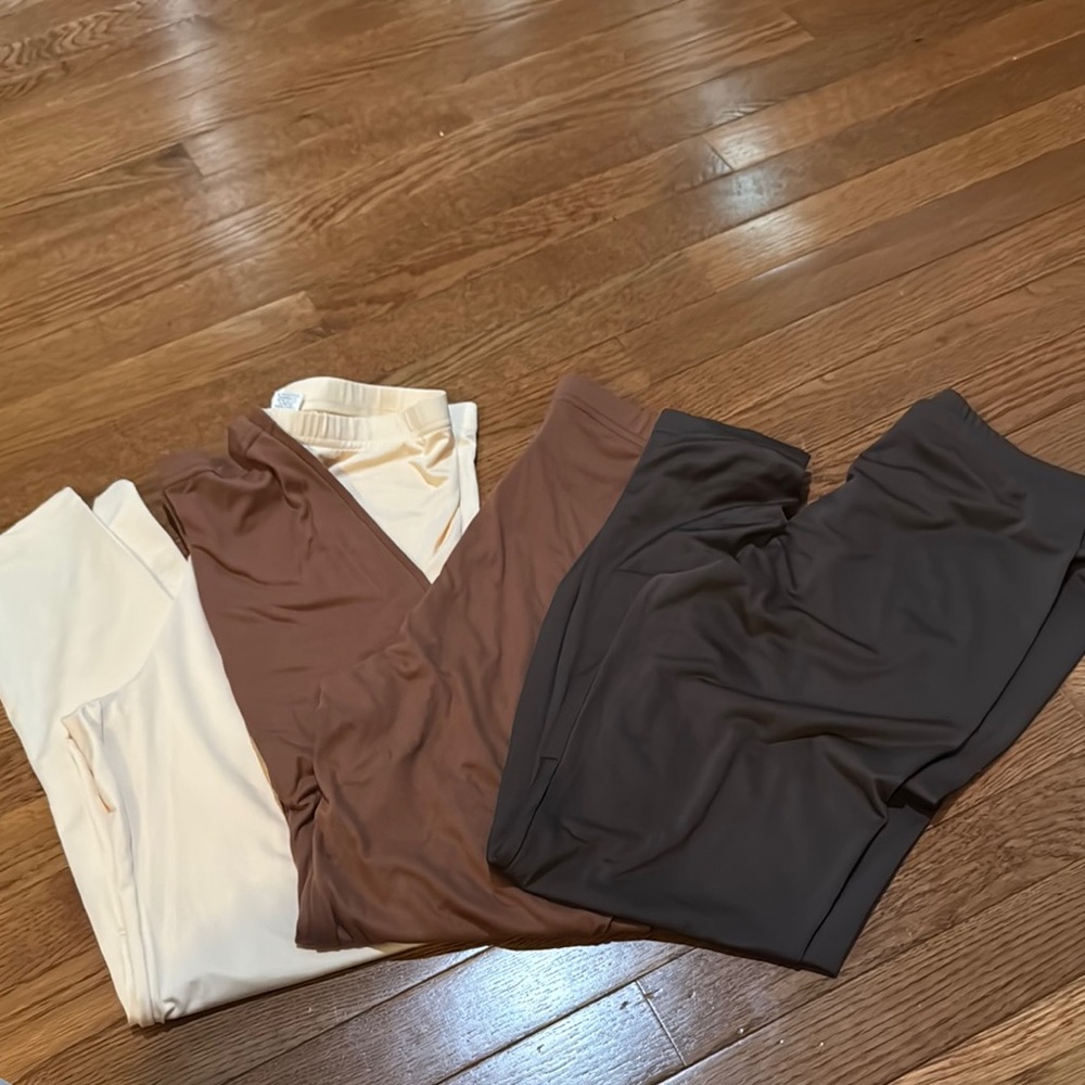 SHEIN Cream and Brown Stretchy Leggings